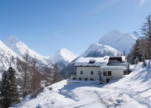 Saas-Fee Hotel | Waldhotel Fletschhorn Panoramic Retreat in Saas Fee