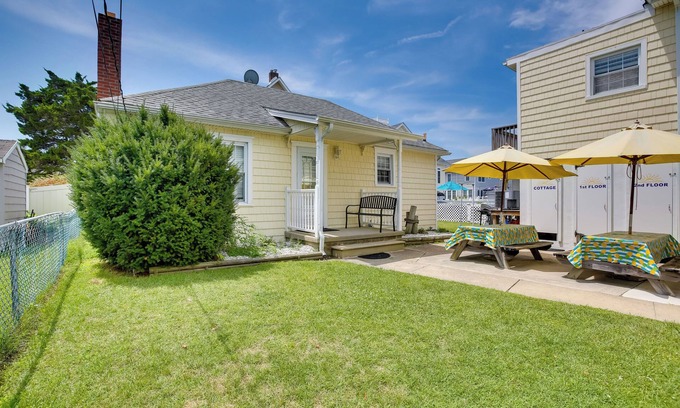 Cape May - Wildwood Cottage | Walk to Beach & Boardwalk: Jersey Shore Cottage!