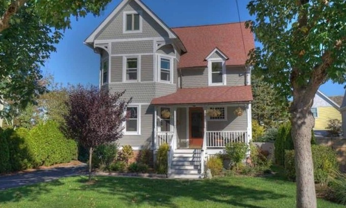 Mystic - New London House | Walk to downtown! Ideal location for Mystic adventures.