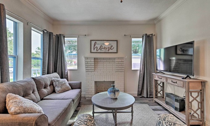 Winter Garden House | Walk to Dtwn: Winter Garden Home w/Patio