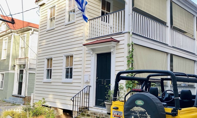 Downtown Charleston Condo | Walk to everything, upper king street area, porch, off-street parking space!