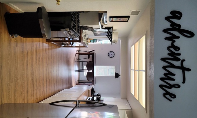 Southside House | Walk to NAU, Downtown or Southside neighborhood