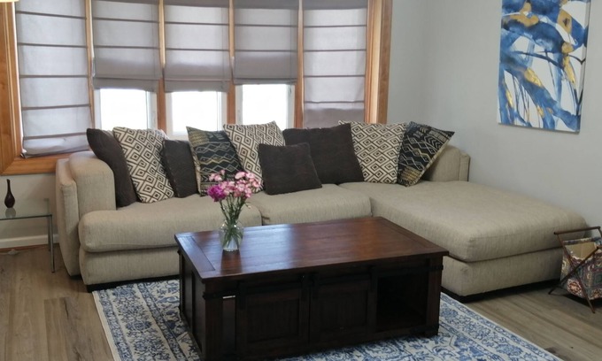 West Henrietta Apartment | Walkable to RIT / comfortable stay