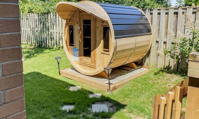 Walkerton House | Walkerton Sauna Suite