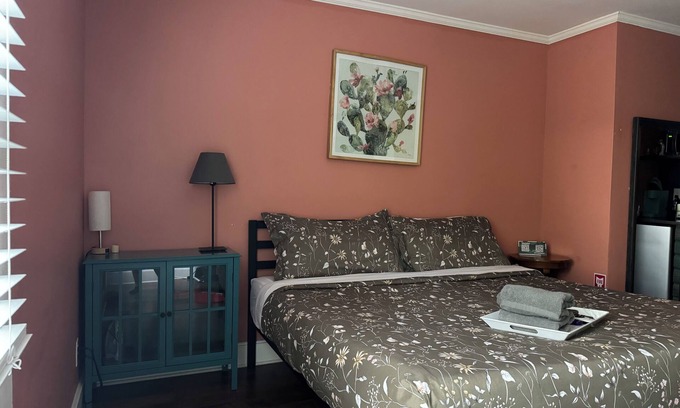 St. Augustine Apartment | Walking distance to St George with many local attractions and activities