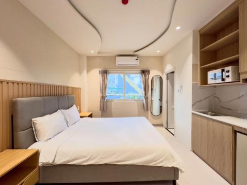 Phu Nhuan Hotel | Wander Lane Hotel & Coliving