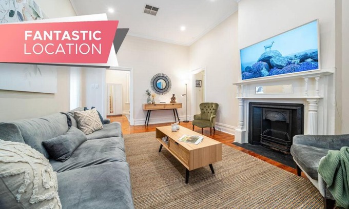 Parkside Villa | Waratah Cottage 1910 - Boutique