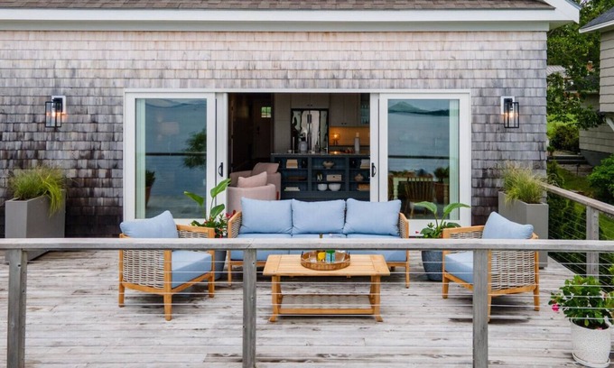 Belfast House | Water's Edge at Ocean St - Enjoy Penobscot Bay