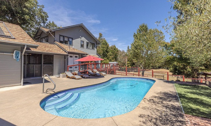 Sebastopol House | Water & Vine In Sebastopol