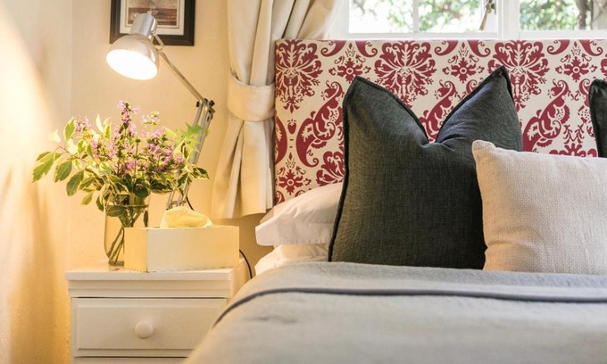 Greater Johannesburg Metropolitan Area Bed & Breakfast | Waterfall Cottages