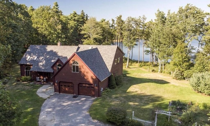Phippsburg House | Waterfront 4-bed 3-bath home 7 acres Phippsburg Maine sleeps 11
