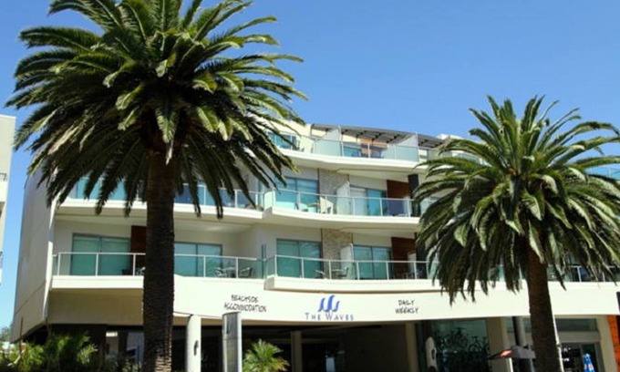 Cowes Apartment | Waterfront at Waves