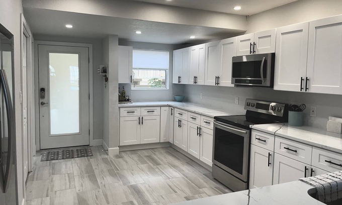 Capri Isle Condo | Waterfront Condo
