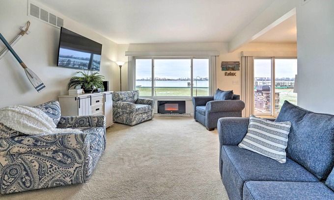 Casco House | Waterfront East China Home with Dock and Patio!