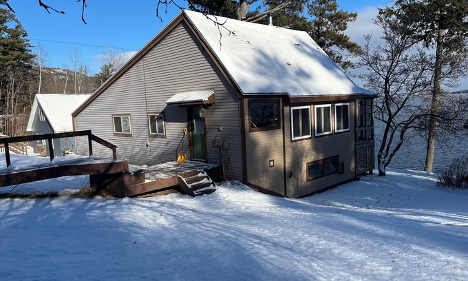Port Douglass House | Waterfront home on Lake Champlain. Pet Friendly/Family Friendly,