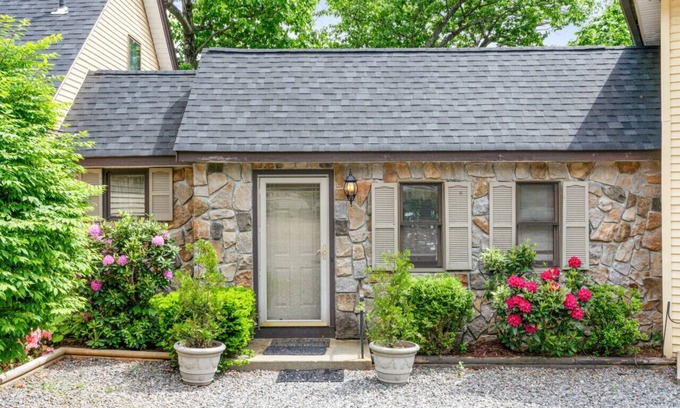 Holderness House | Waterfront home on Squam Lake
