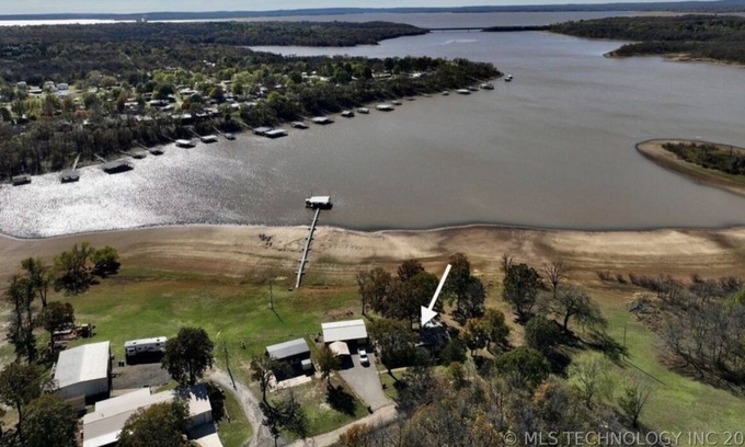 Checotah House | Waterfront With Boat slip
