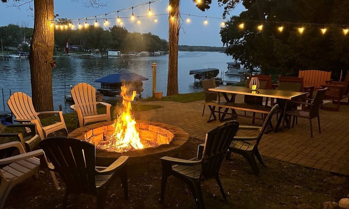 Edgerton House | Waterfront with Dock & King Bed