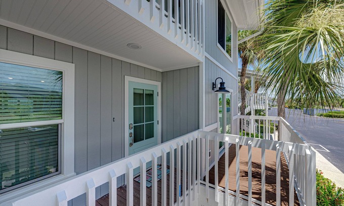 Boca Grande Condo | Waterfrontl living at BG North 50, in Boca Grande with stunning Gulf views.