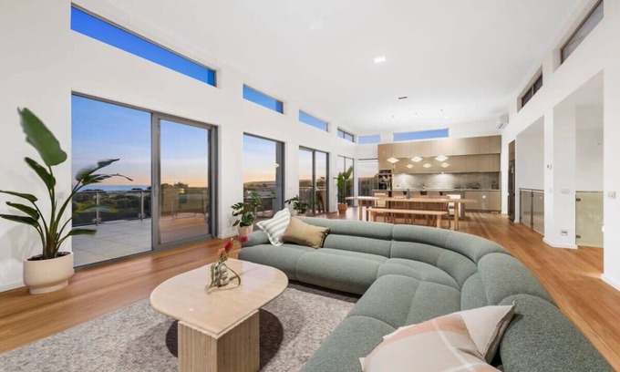 Jan Juc House | Waterline Ocean Front Luxury Bells Beach