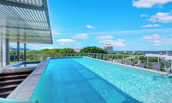 Cairns Central Business District Apartment | Waters Edge at Harbour Lights Poolside Convenience
