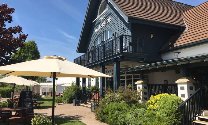 Warrington Hotel | Waterside