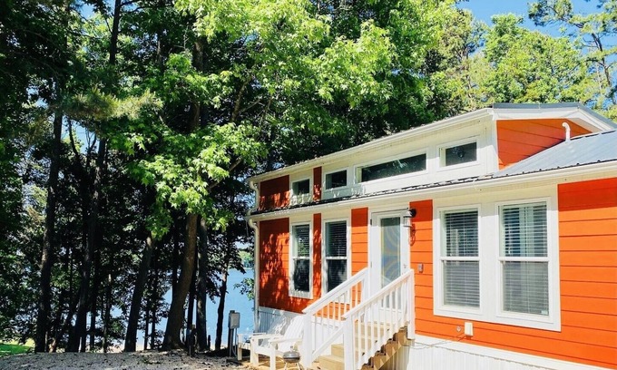 Steele Creek Cabin | Waterview Family Style 2 Bed Cabin #7