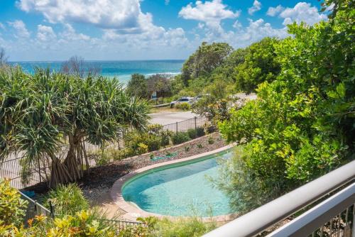 Point Lookout Apartment | Waves 12 - Beachfront & Pool