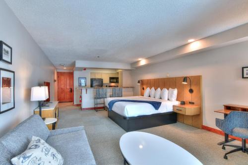 Four O'Clock Apartment | Wedgewood Lodge