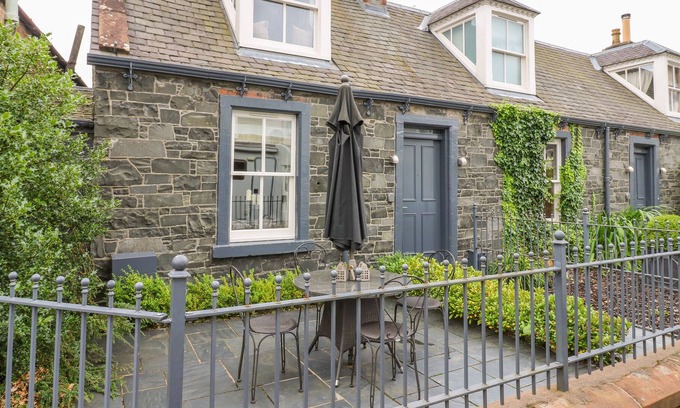 Moffat Cottage | Wee Cottage