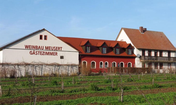Volkach House | Weinbau & Pension – Familie Birgit und Bernhard Meusert