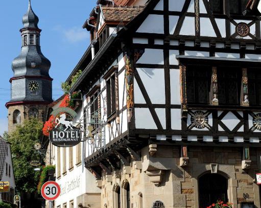 Kallstadt Hotel | Weinkastell Zum Weissen Ross