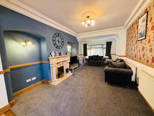 Cockett House | Welbeck House, close to Swansea Central