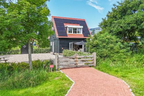 Zoutelande House | Welcome in - Vakantiehuis Het Koetshuys, vrijstaand, tuin, rustig gelegen
