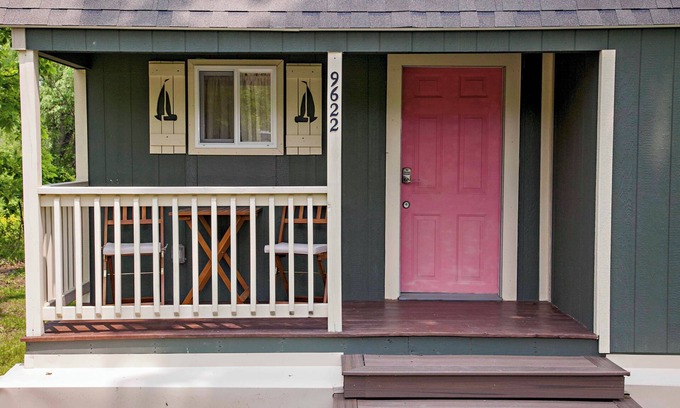 Hammondsport House | Welcome to Lil Hickory