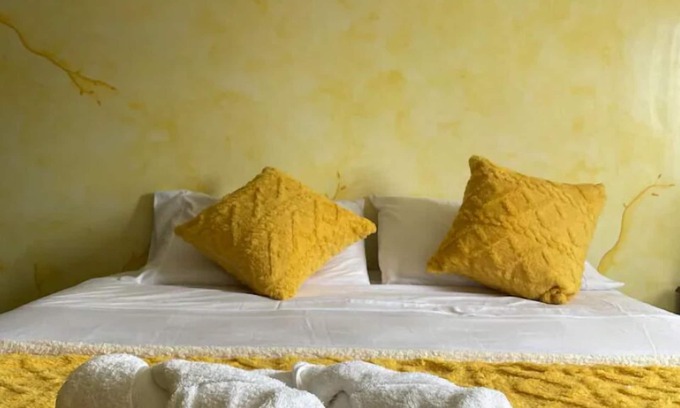 Santa Marta House | Welcome to my home! You find a charming room and private bathroom