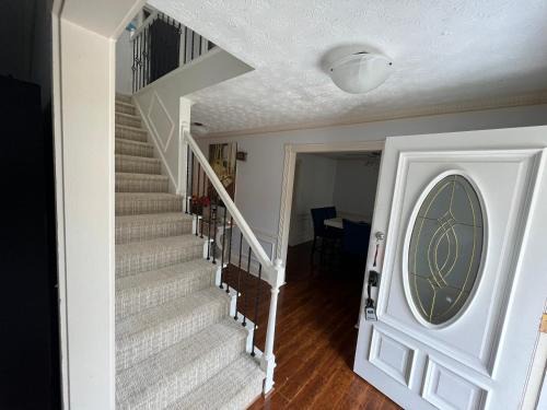 Stone Mountain Apartment | Welcome to the blue house!