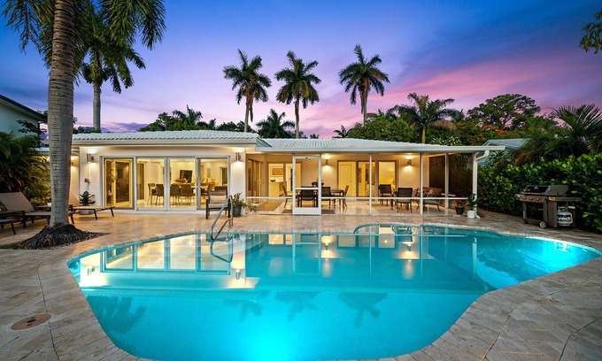 Wilton Manors House | Welcome to the Martell House, A Modern and Contemporary Gem at Rivers Bend!
