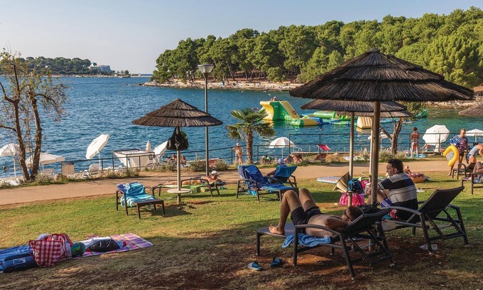 Cervar Porat Apartment | Welcome to this beautiful vacation apartment near the beach.