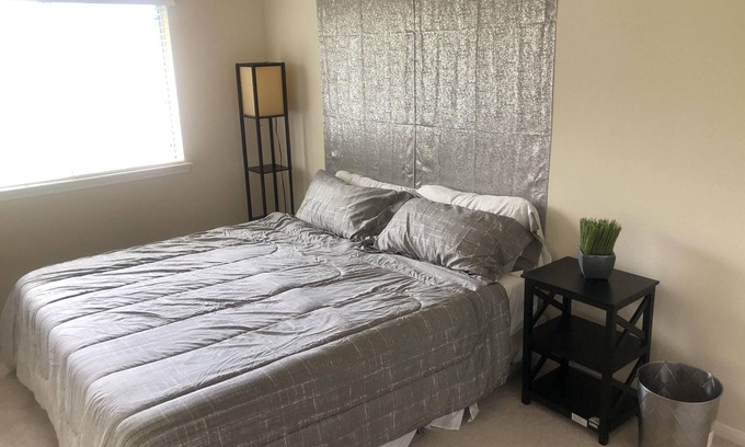 George Bush Park/Eldridge House | West Houston Townhome in Energy Corridor