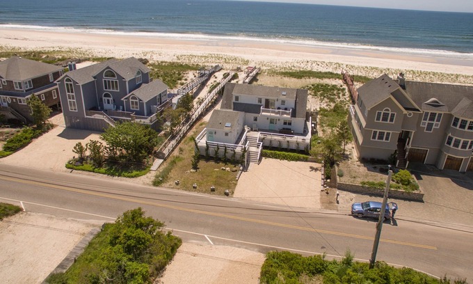 West Hampton Dunes House | Westhampton Beach Oceanfront, 4 Bedrooms, Pool. Super Clean. Relax and Chill.
