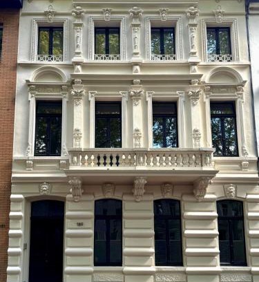Krefeld Apartment | Westside Apartment