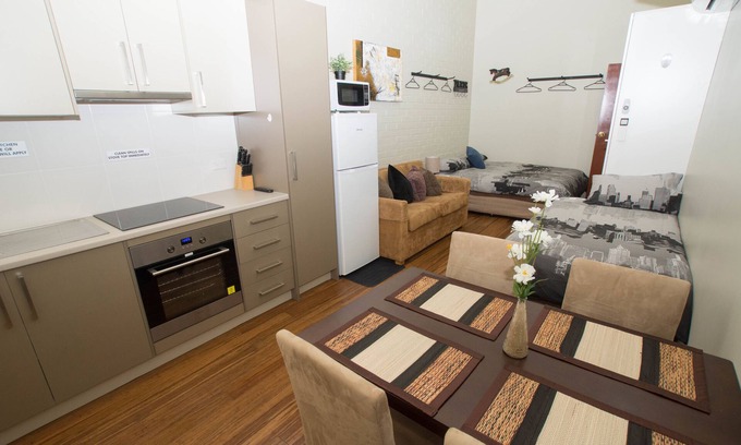 Armidale Hotel | Westside Studio Apartments