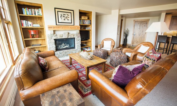 Crested Butte Apartment | WestWall Lodge