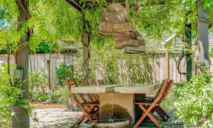 Alberta Arts District House | WFH Private Home with Lush Backyard in Heart of Alberta Arts