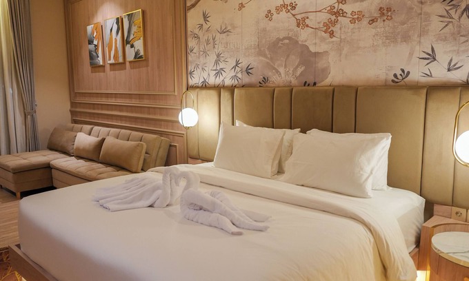 Java Hotel | Whistler Garden Hotel