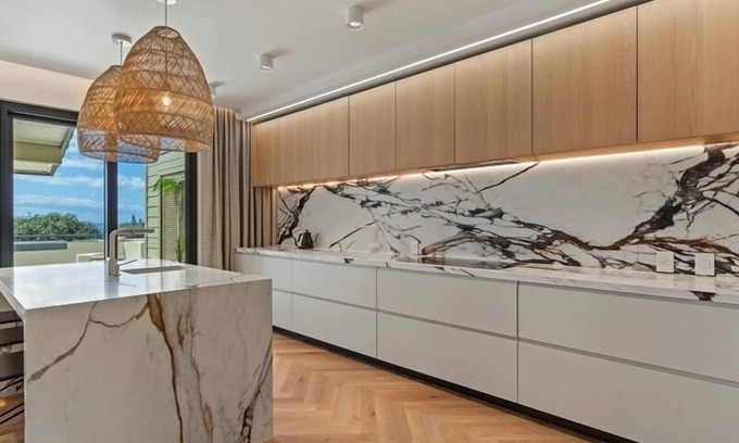 Kapalua Villa | WHITE LOTUS New Bespoke Euro Luxury Villa, Steps to Beach, Ocean Views, 4th Tee