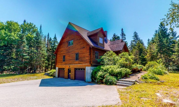Twin Mountain House | White Mountain Log Home