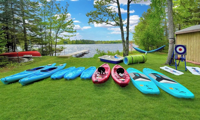 Three Lakes Cabin | White Pines Cabin: Ideal Location for Fall Colors & Fishing~Inc. 12 boats+motor!