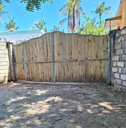 Watamu Apartment | white villa 3 bedrooms
